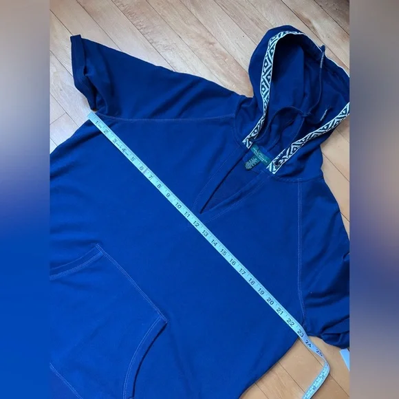 LRL Lauren Jeans‎ Women's Navy Blue Hoodie 100% cotton 1X size Lace V Neck top - Picture 8 of 17